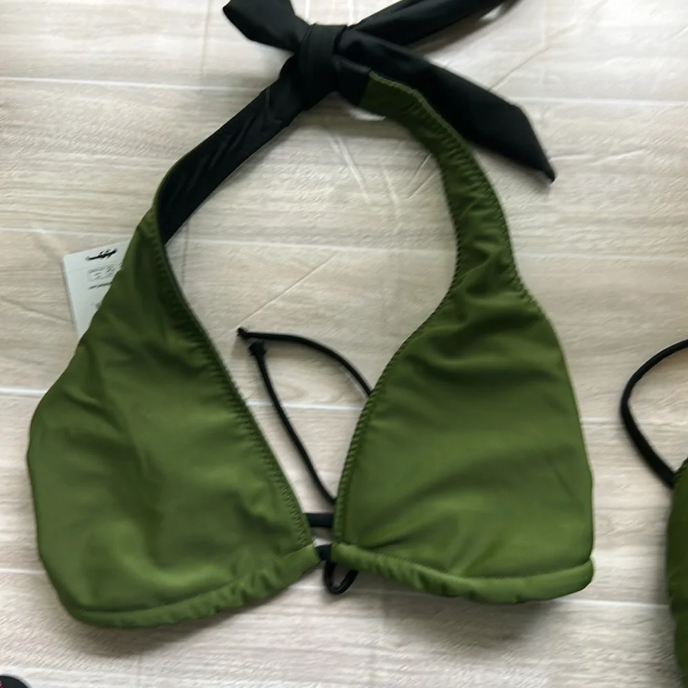 No Boundaries NWT Reversible Olive Green & Black Triangle Bikini Top
